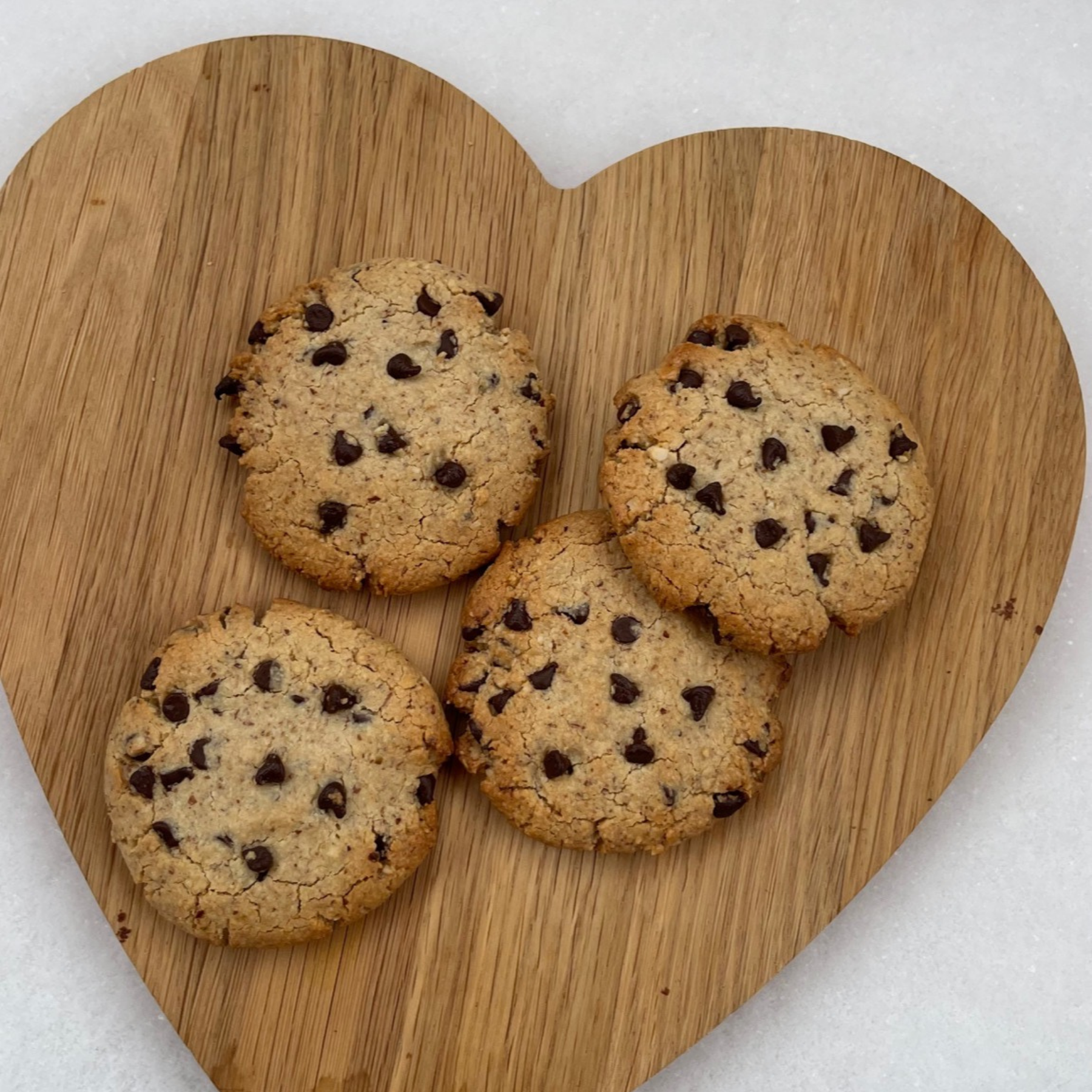 BISCOTTI DI ANACARDI CON GOCCE DI CIOCCOLATO