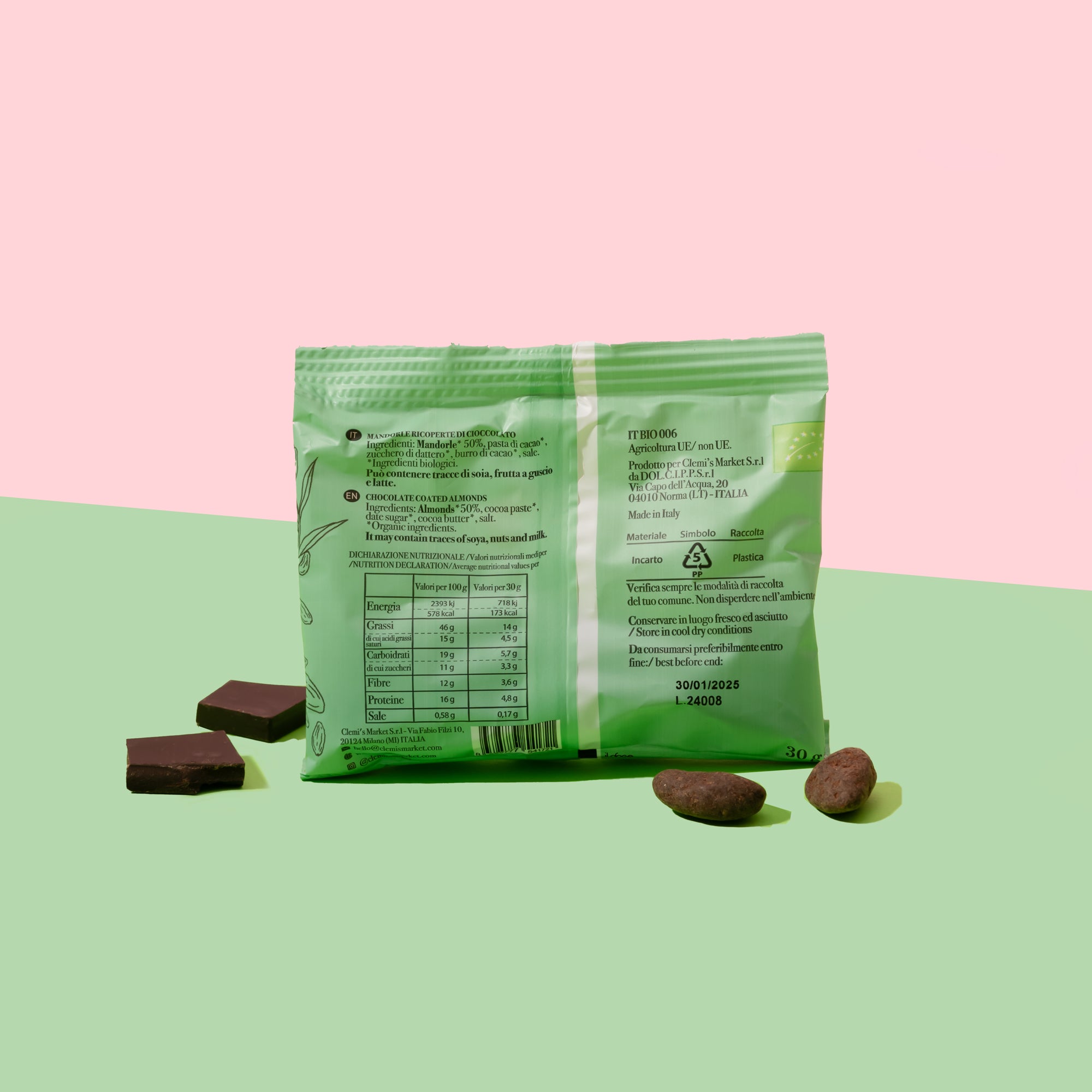 Skinny Dipped Almonds